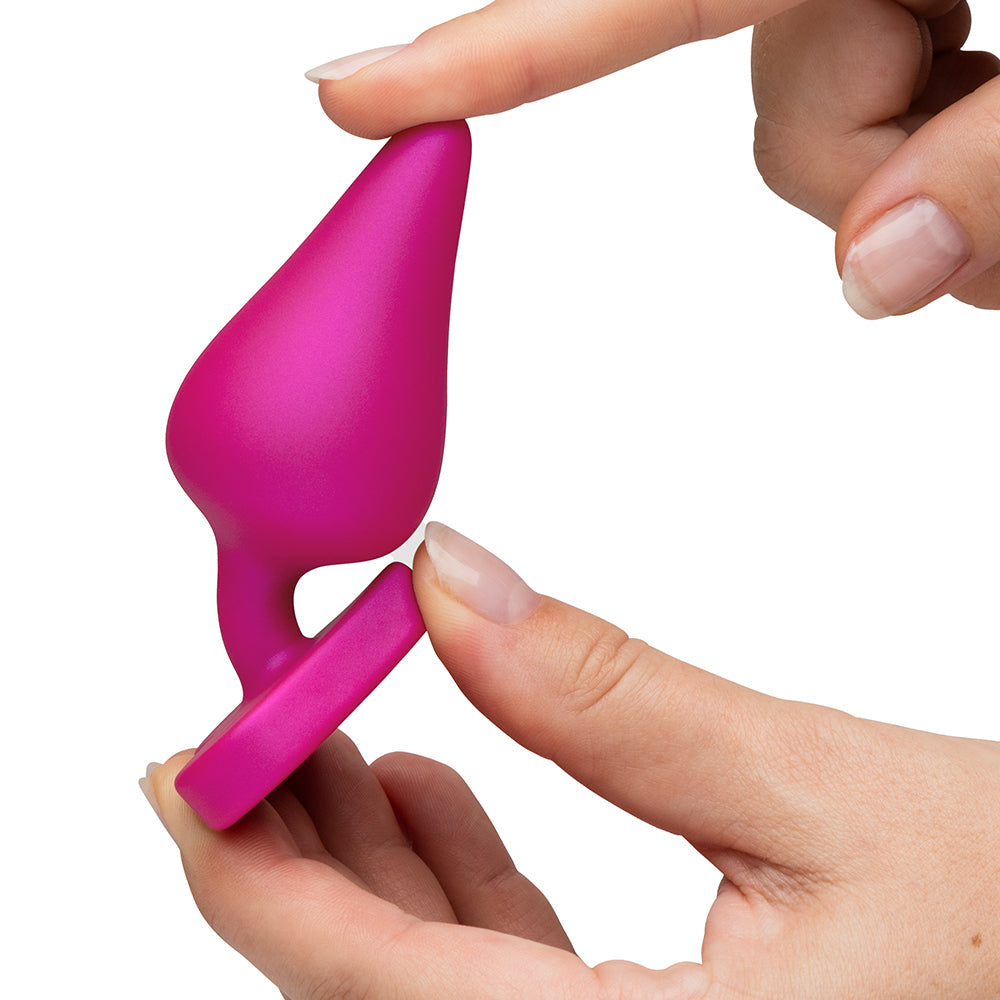 Hand stretching ROMP Luster Anal Plug 