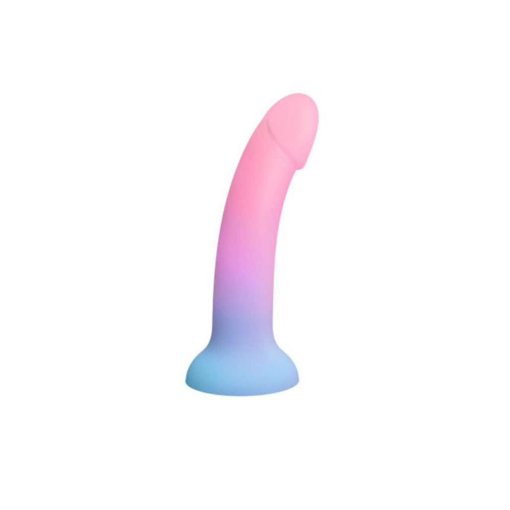 DilDolls in Utopia standing upright on its suction cup base